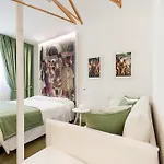 Frühstückspension Ferrara Rooms 4*