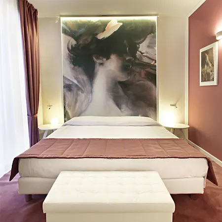Ferrara Rooms Panzió 4*