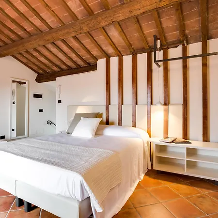 Ferrara Rooms 4* Ferrare