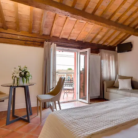 Ferrara Rooms Panzió