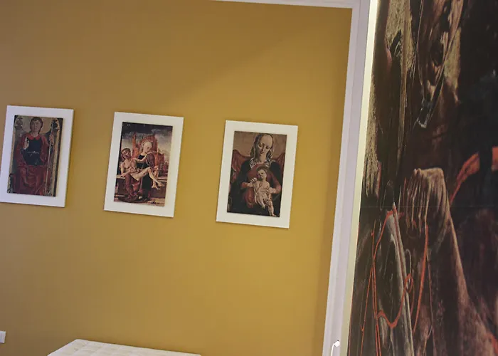 Ferrara Rooms Couette-café