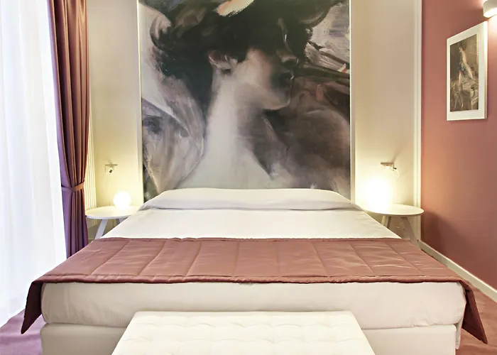 Ferrara Rooms Couette-café 4*