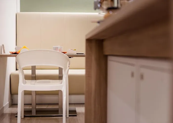 Couette-café Ferrara Rooms