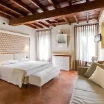 Ferrara Rooms