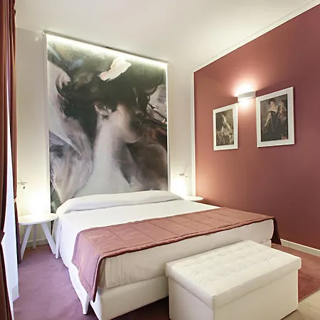 Alojamento de Acomodação e Pequeno-almoço Ferrara Rooms