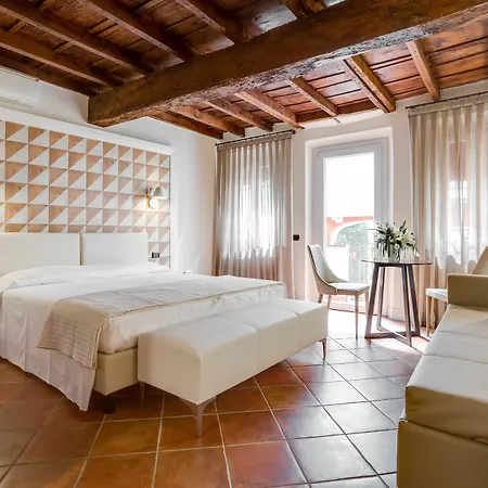Ferrara Rooms Bed & Breakfast Ferrara
