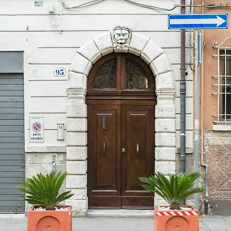 Ferrara Rooms 4*