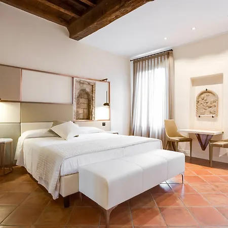 Ferrara Rooms 3* Ferrara