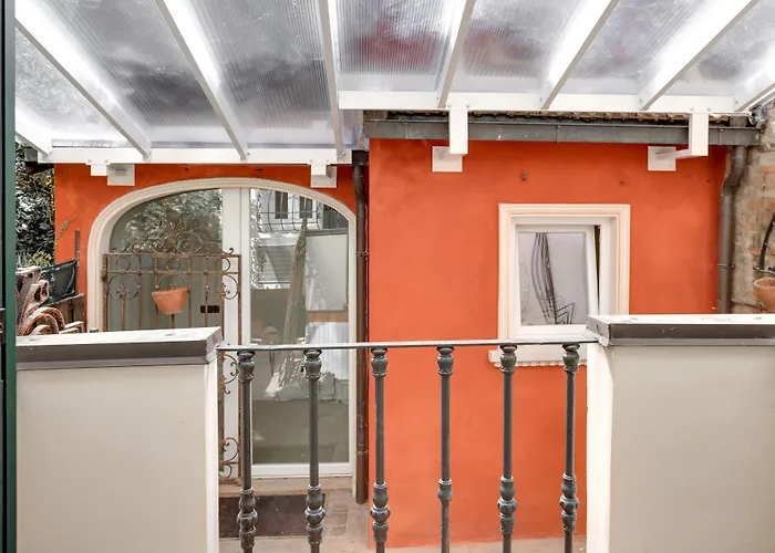 住宿加早餐酒店 费拉拉酒店 4*